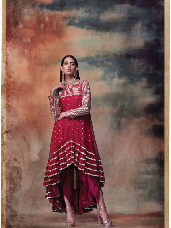 Vvani Vats- GOTA YOKE SLEEVE DHOTI KURTA