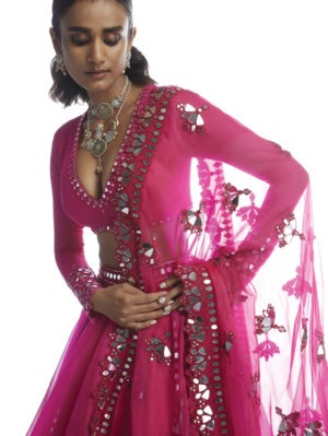 VVANI VATS - PEACOCK PINK MIRROR CUTWORK LEHENGA SET - Image 4