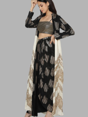 HOUSE OF MASABA - BLACK CRINKLE GOTA CAPE SET - Image 3