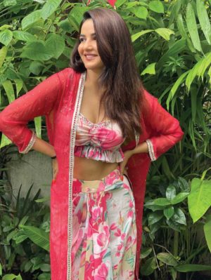 Gopi Vaid - Khushi Wrap Skirt Set - Image 3