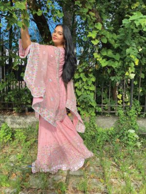 Gopi Vaid - Noor Sharara Set - Image 5