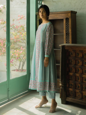 SURBHI GUPTA – BLUE MEHER KURTA SET - Image 3