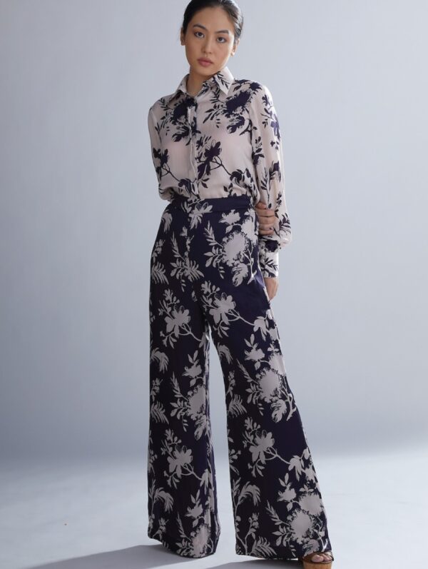 KOAI – LAVENDER AND PURPLE FLORAL SHIRT