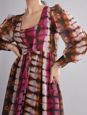 KOAI – MULTI SHADED CAPE - Image 3