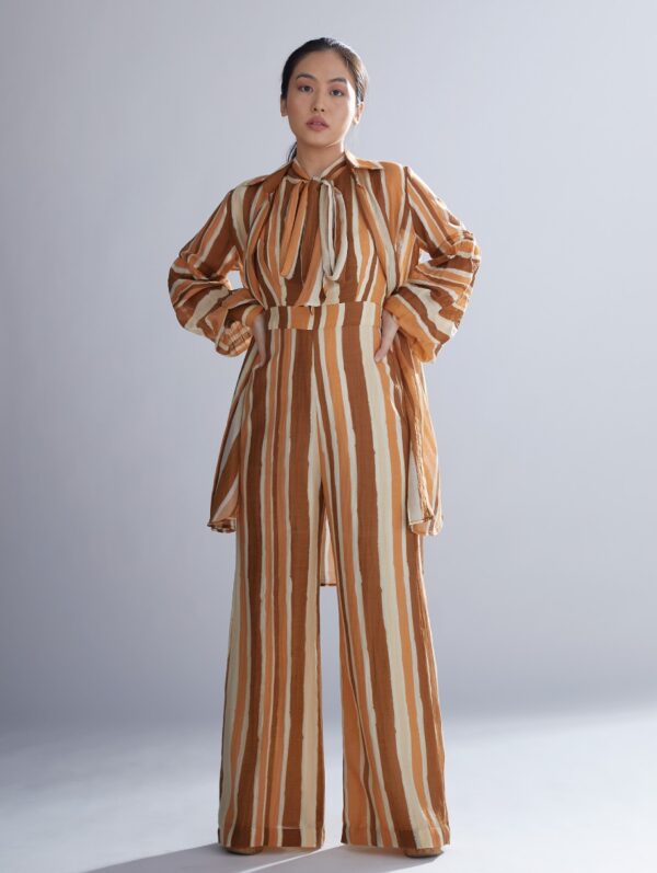 KOAI – BROWN RUST AND CREAM OVERSIZED SHIRT