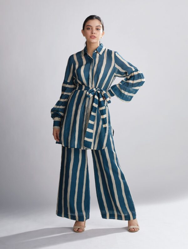 KOAI – TEAL AND CREAM STRIPE LONG SHIRT