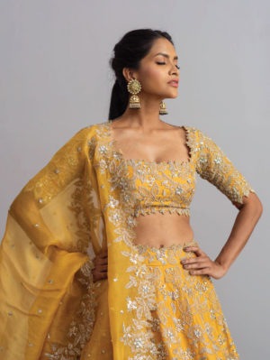 ANUSHREE REDDY – Shabnam Mustard Organza Lehenga - Image 3