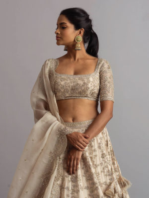 ANUSHREE REDDY – Noor Ivory Organza Lehenga Set - Image 2