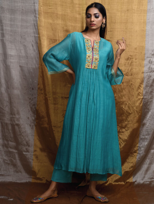PRITI PRASHANT – Light Turquoise Kurta Set