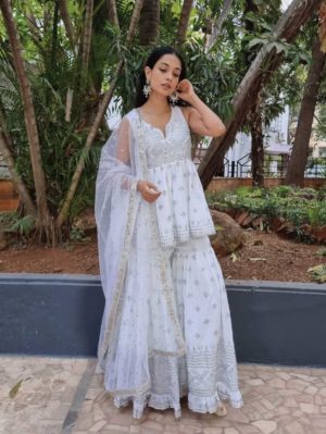 GOPI VAID – Chand Slvless Peplum Garara Set - Image 2