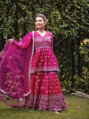 GOPI VAID – Chand Peplum Garara Set - Image 2