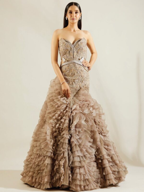 ADAARA COUTURE – Abalone grey and gold evening gown