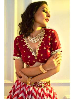 Rashika Sharma - MYRAH - Image 4