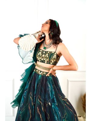 Rashika Sharma - MEESHA - Image 3