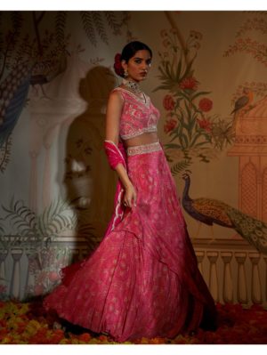 Aayushi Maniar- RANI TIERED LEHENGA - Image 5