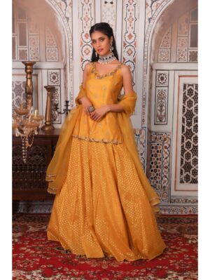 Esha Koul - Backless skirt set - Image 3