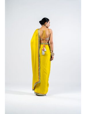 Vvani Vats - MOSS GREEN SATIN CHIFFON SAREE WITH METALLIC BLOUSE - Image 4