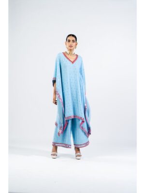 Vvani Vats - ICE BLUE ASYMMETRICAL KURTA SET. - Image 2
