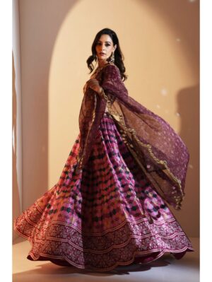 Rashika Sharma- GIA LEHENGA SET - Image 9