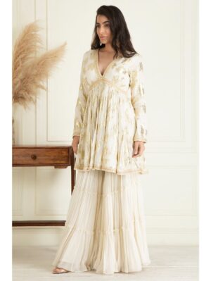 Priyanka Jain- Classic Ivory Sharara set - Image 4