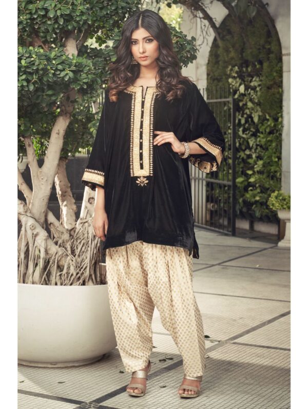 Ranian - BLACK VELVET KURTA WITH DHOTI SALWAR