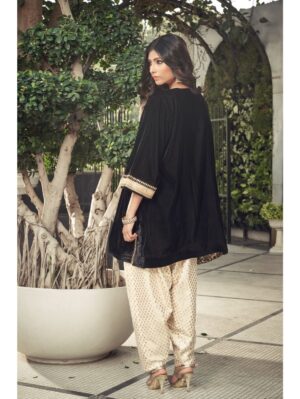 Ranian - BLACK VELVET KURTA WITH DHOTI SALWAR - Image 3