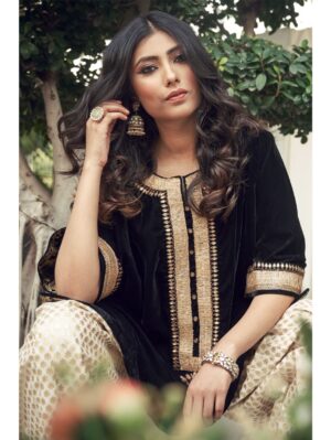Ranian - BLACK VELVET KURTA WITH DHOTI SALWAR - Image 2