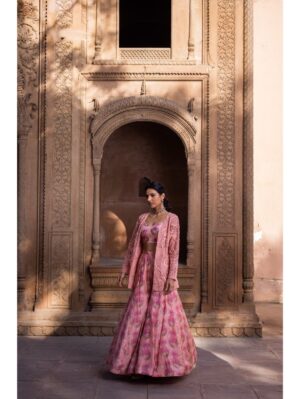 Label Anushree - Onion pink highlighted bustier with pink printed sharara with pink embroidered jacket - Image 2