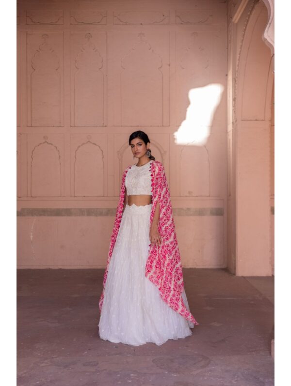 Label Anushree - Offwhite embroidery croptop with offwhite threadwork skirt with pink printed cape )