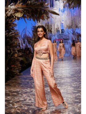 Gopi Vaid - NAIRA CO-RD SET - Image 3