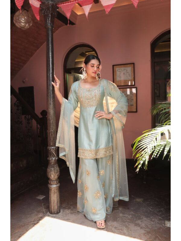 Kalighata - DUSTY FIROZA EMBROIDERD SUIT