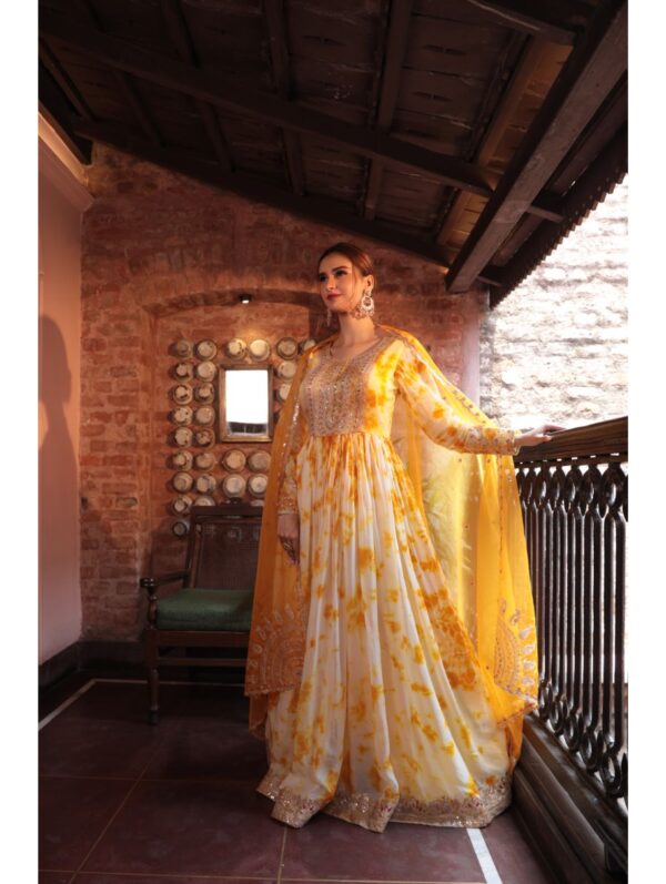 Kalighata - YELLOW EMBROIDERD SUIT
