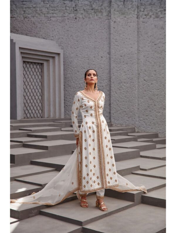 Jigar Mali - Pearl white straight jacket set