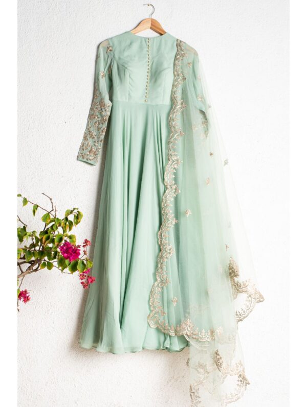 Anisha Shetty - HIMALAYAN MINT GREEN ANARKALI WITH SCALLOP EMBROIDERED DUPATTA
