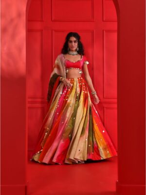 Mahima Mahajan - ESHA - Image 2