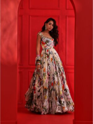 Mahima Mahajan - AASHNI - Image 2