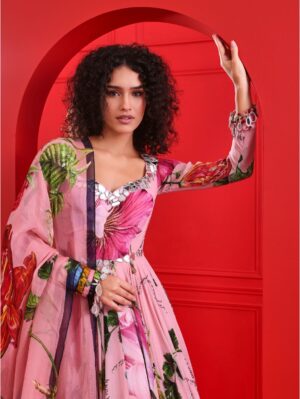 Mahima Mahajan - MEERA - Image 4