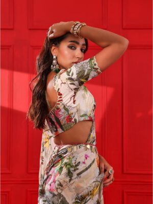 Mahima Mahajan - AMINA - Image 5