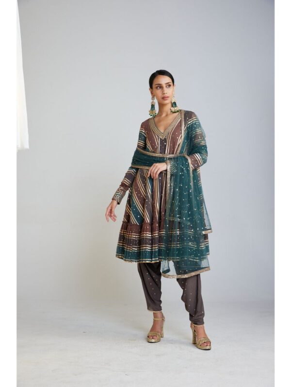Vvani Vats - Mud Green V Neck A Line Dhoti Kurta Set