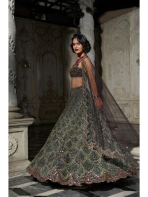 Seema Gujral - Emerald Green Scalloped Lehenga Set - Image 3