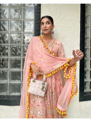 Gopi Vaid - Juhi Godambe in Priyal dhoti set - Image 2