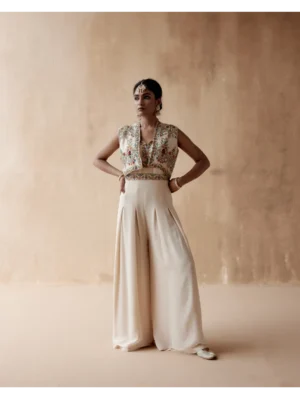 Aman Takyar - Ivory jumpsuit with floral thread embroidery - Image 4