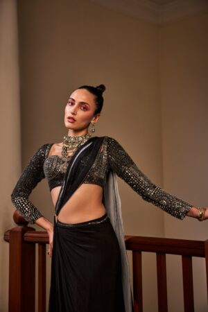 The Royaleum - BLACK DRAPE SAREE ADORNED WITH INTRICATE METALLIC MATERIALS - Image 3