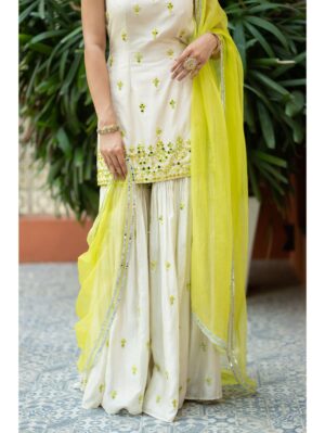 Esha Koul-  Offwhite Green Embroidered Sharara Lavinder Sharara - Image 4