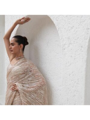 Mahima Mahajan - KABIRA - Image 4
