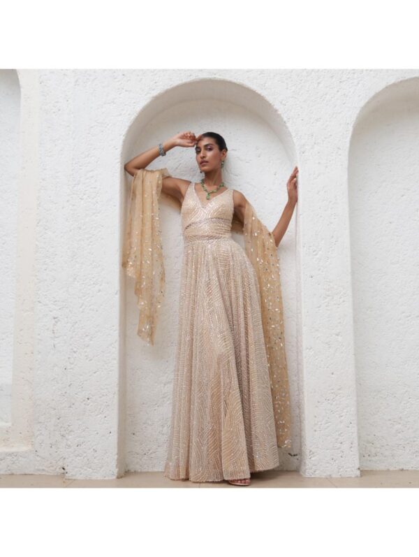 Mahima Mahajan - DABIRA