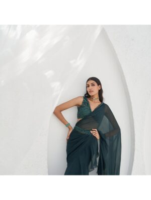 Mahima Mahajan - TAHIRA - Image 5