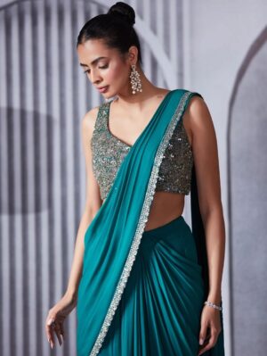 Pritika Vora - Turquoise Pre Draped Saree Set - Image 3
