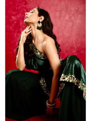Rashika Sharma- SEHER CAPE AND PANT SET - Image 3