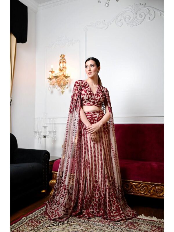 Mehul Gupta - Red thread, sequins & cut dana embroidered lehenga